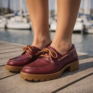 Sperry leather boat shoes